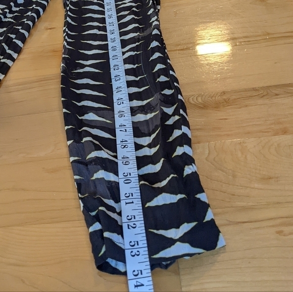 Gat Rimon 100% viscose abstract print jampsuit size 2 - Picture 10 of 12